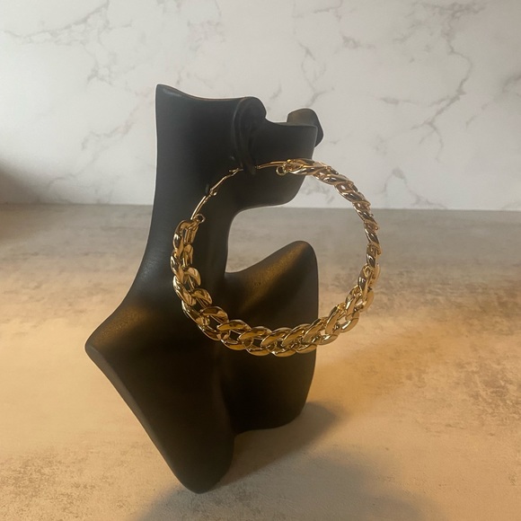 Over-size Chain Link Hoops - Picture 2 of 2
